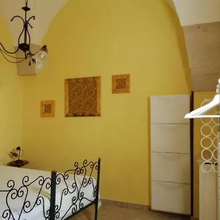 Casa Taralla, Volte A Stella, Ed Storia Unica * Botrugno